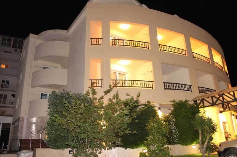 Apartmani Mirenza 布德瓦 外观 照片
